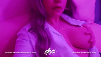 Thumbnail do vídeo: Cute desi indian arab chic showcases her assets after class