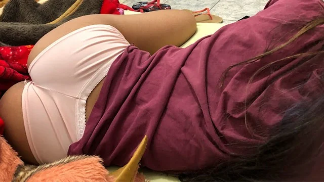 Thumbnail do vídeo: Novinha de 18 anos de 18 Anos: Sexo Intenso e Sensacional