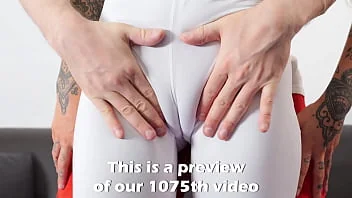 Thumbnail do vídeo: Cameltoe Doll - Tattooed Porcelain Perfection