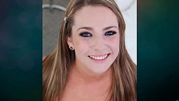 Thumbnail do vídeo: DAHLIA SKYE First Time POV Blowjob & Cum Swallow