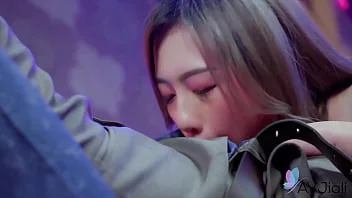 Thumbnail do vídeo: Chinese hot girl Lin Siyu performs oral and intense scene.